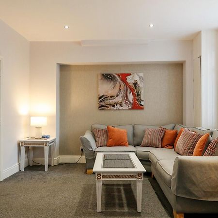 Amber Villa Tideswell Εξωτερικό φωτογραφία